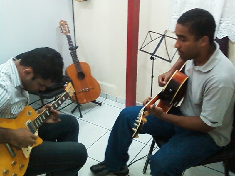 Aula de guitarra
Unidade Campo Grande